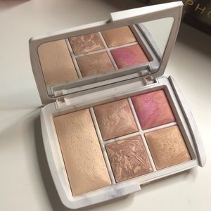 Hourglass Ambient Palette